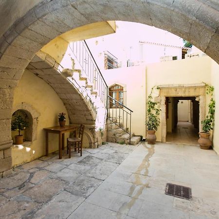 Kamaraki Suites Rethimnon Buitenkant foto