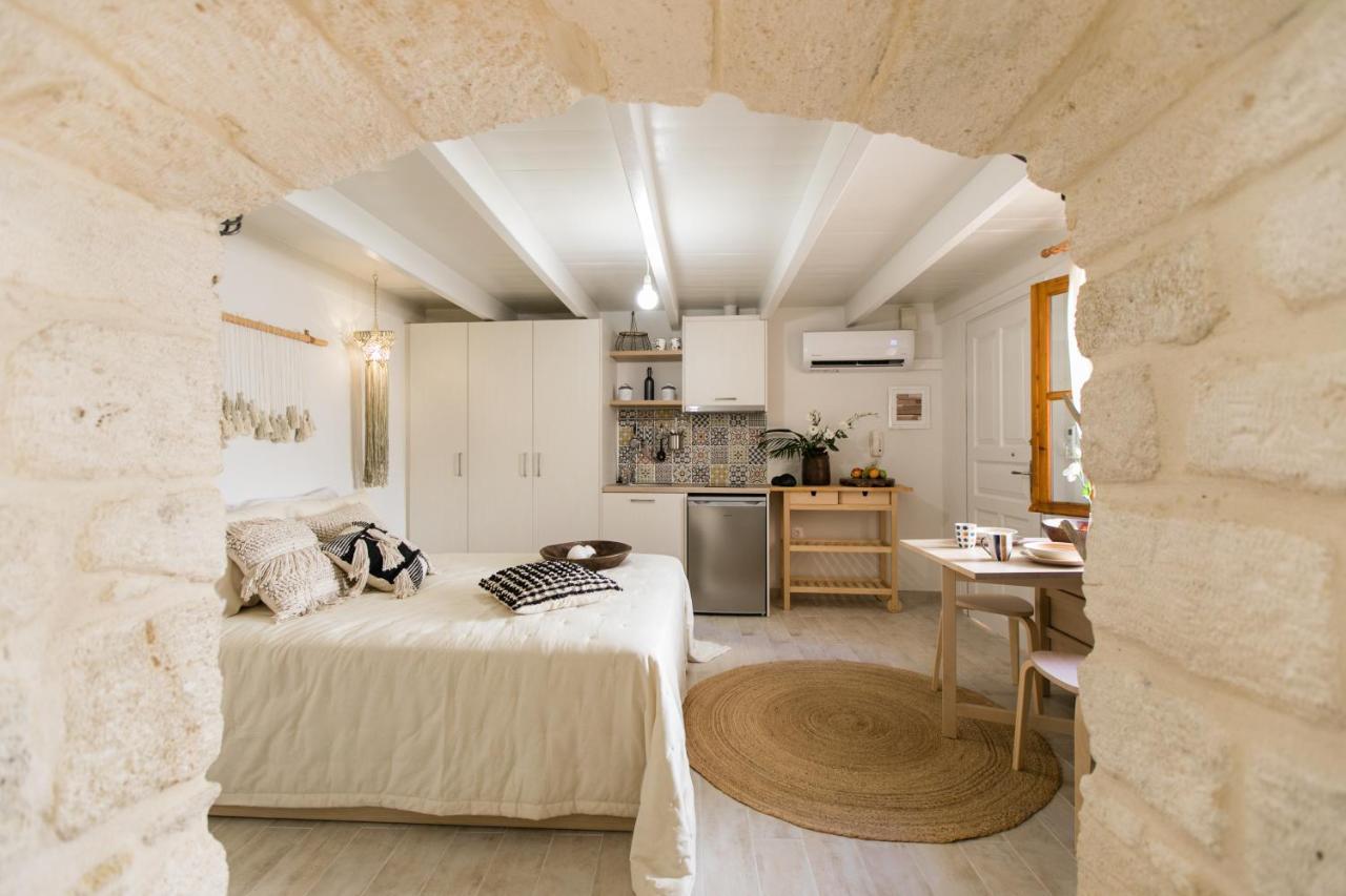 Kamaraki Suites Rethimnon Buitenkant foto