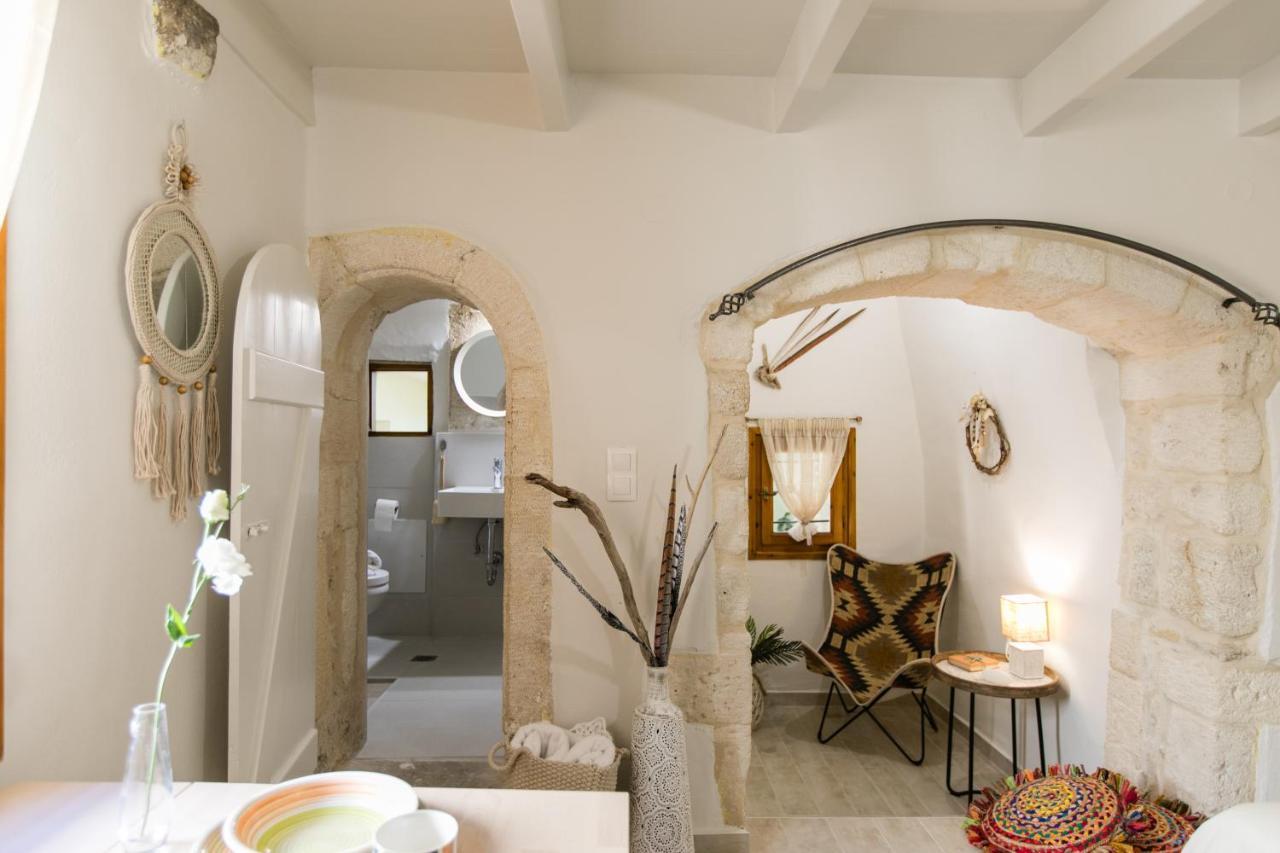 Kamaraki Suites Rethimnon Buitenkant foto